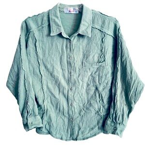 Krush Size Medium Sage Oversized Cotton Gauze Textured Shirt w/Raw Seams